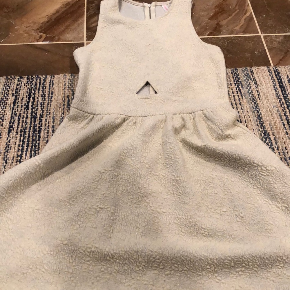 A cute dress